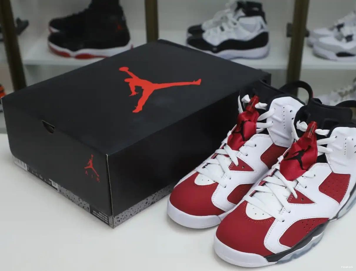 RETRO 6 'CARMINE' JORDAN AIR 2021 OG 0704